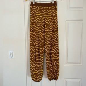 Beklina Jacquard Knit Pants S/M